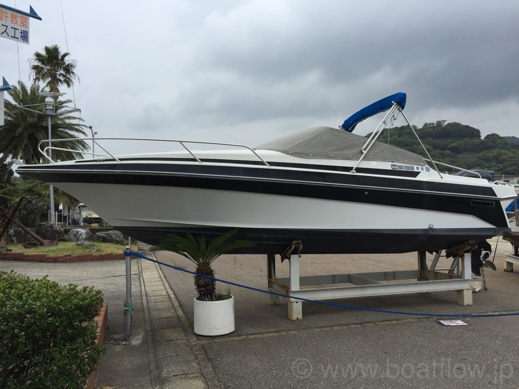Nissan seabreeze 700