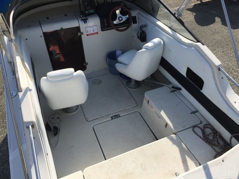 Nissan seabreeze 700