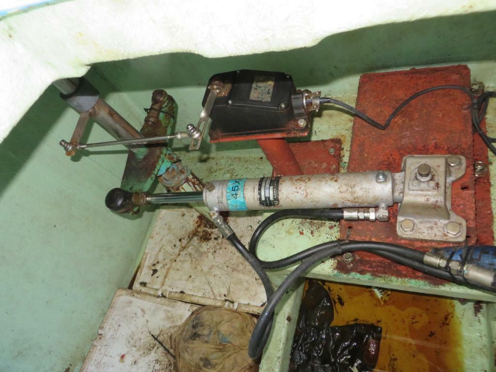 banner_052179-komatsu-fishing-vessel