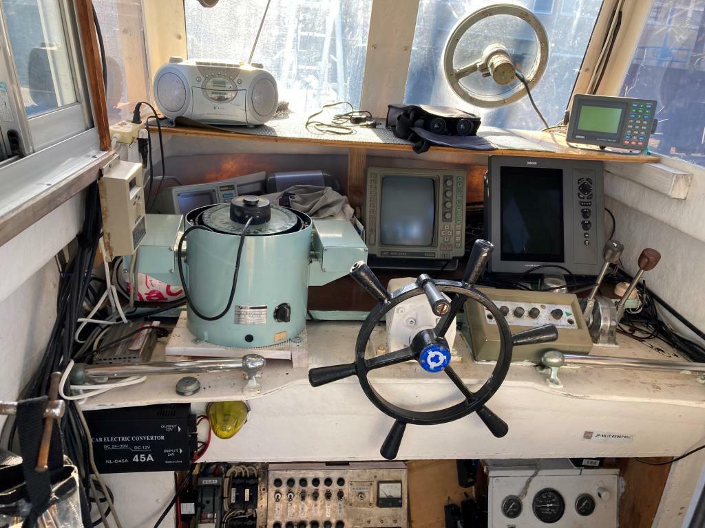 banner_052179-komatsu-fishing-vessel