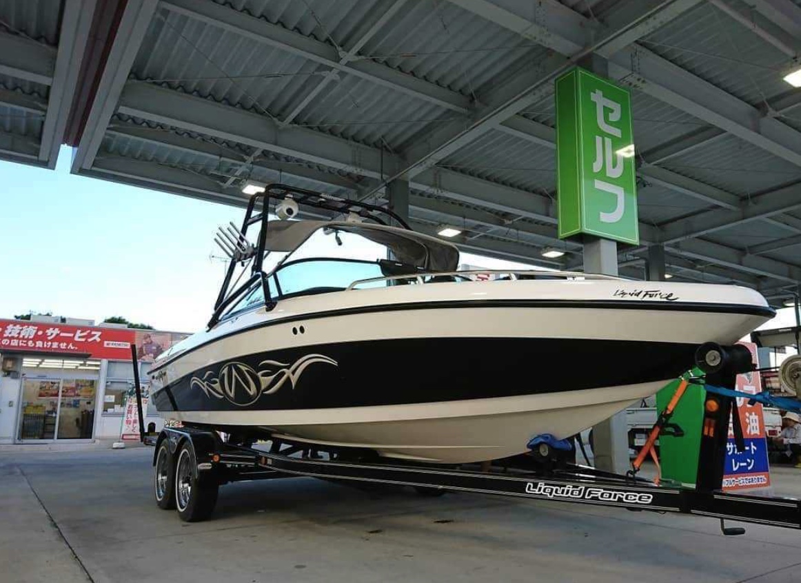 MALIBU WAKESETTER 21 XTI 船内機 中古艇情報 | Boatflow.jp