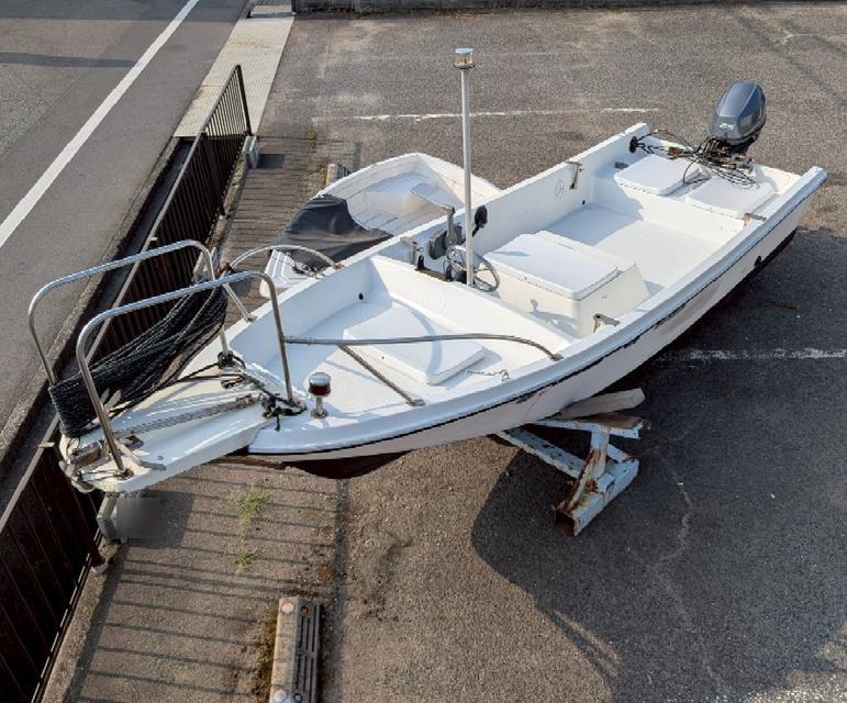 130000円 YAMAHA UF-17 プレジャーボート 30馬力 魚探付き