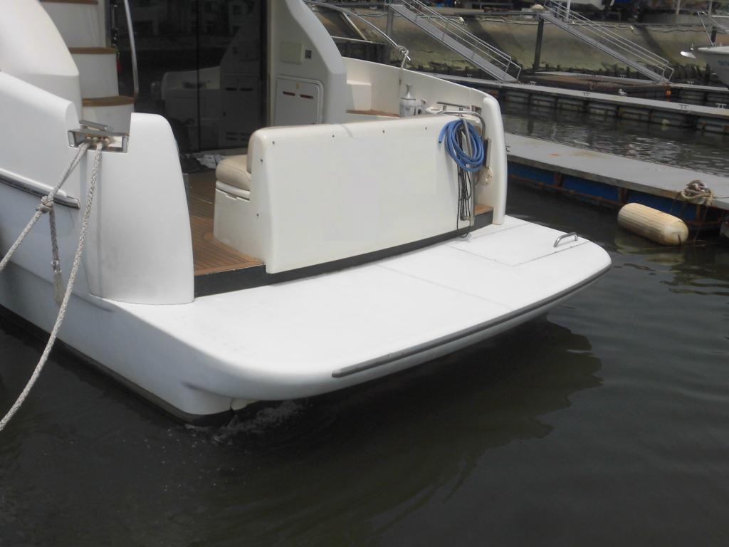 banner_087527-azimut-yachts-42