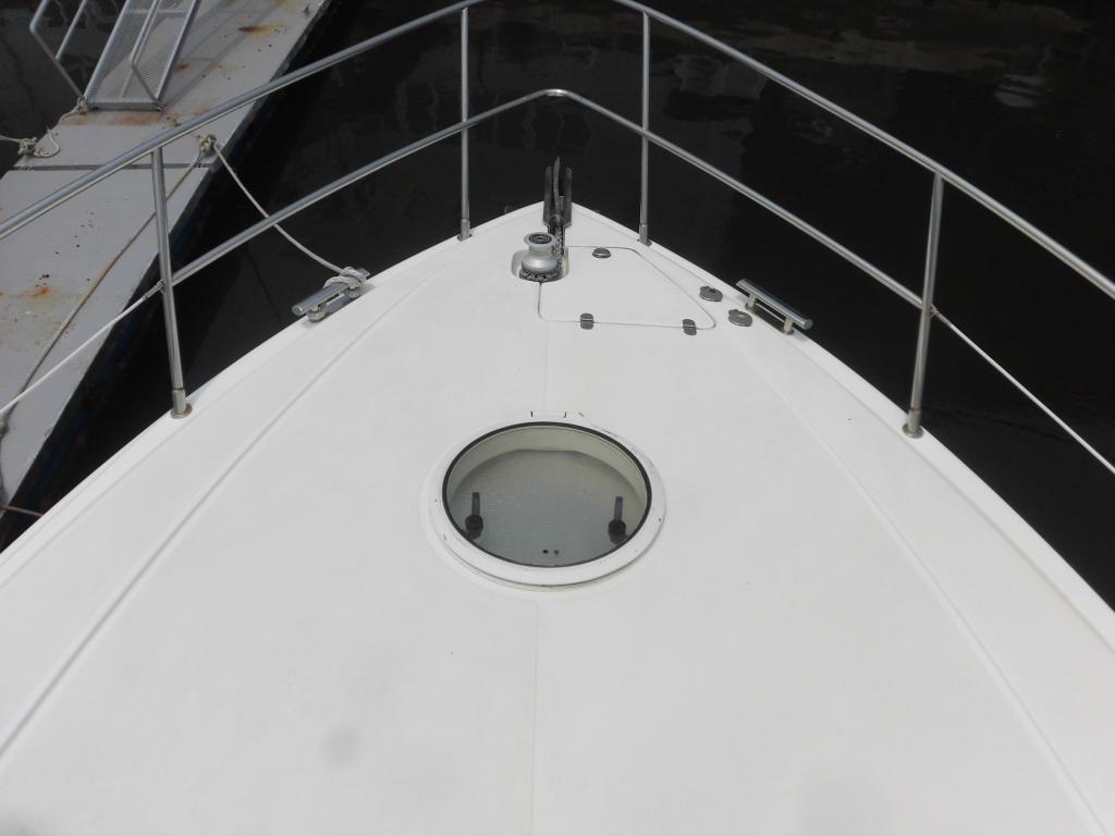 banner_087527-azimut-yachts-42