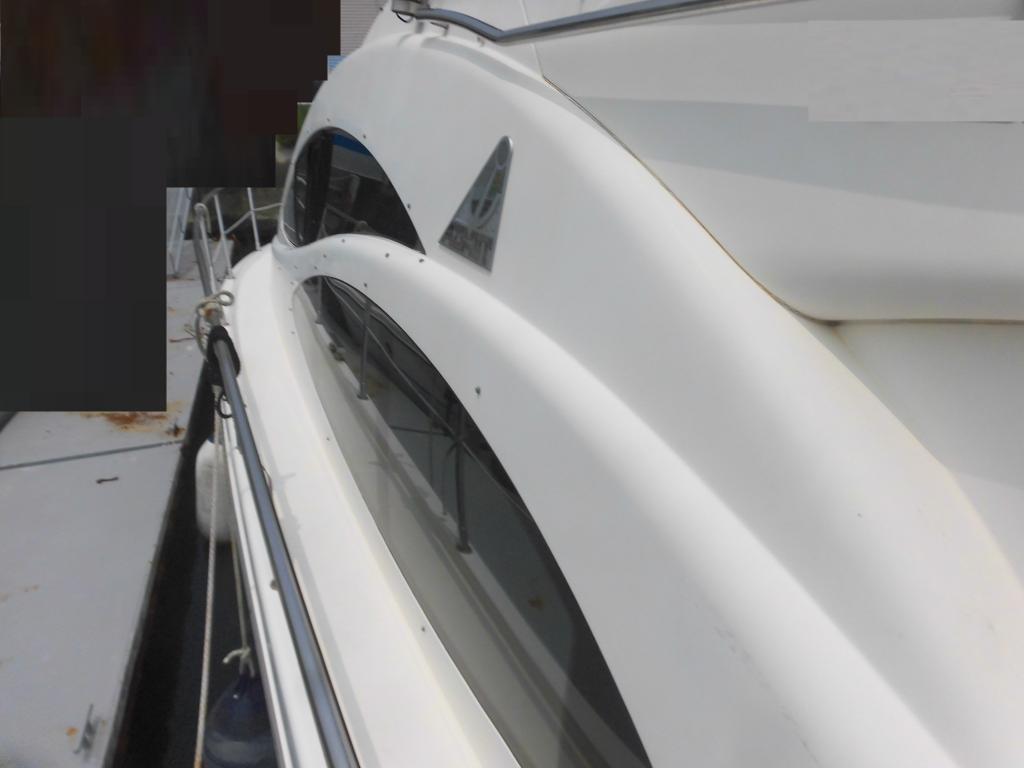 banner_087527-azimut-yachts-42