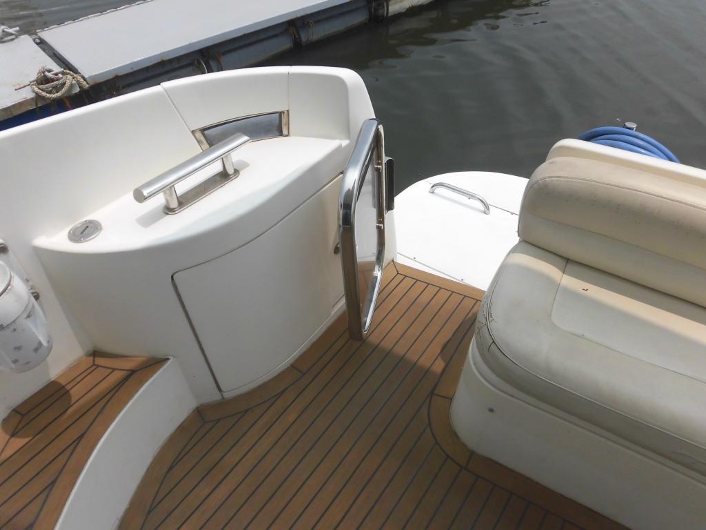 banner_087527-azimut-yachts-42
