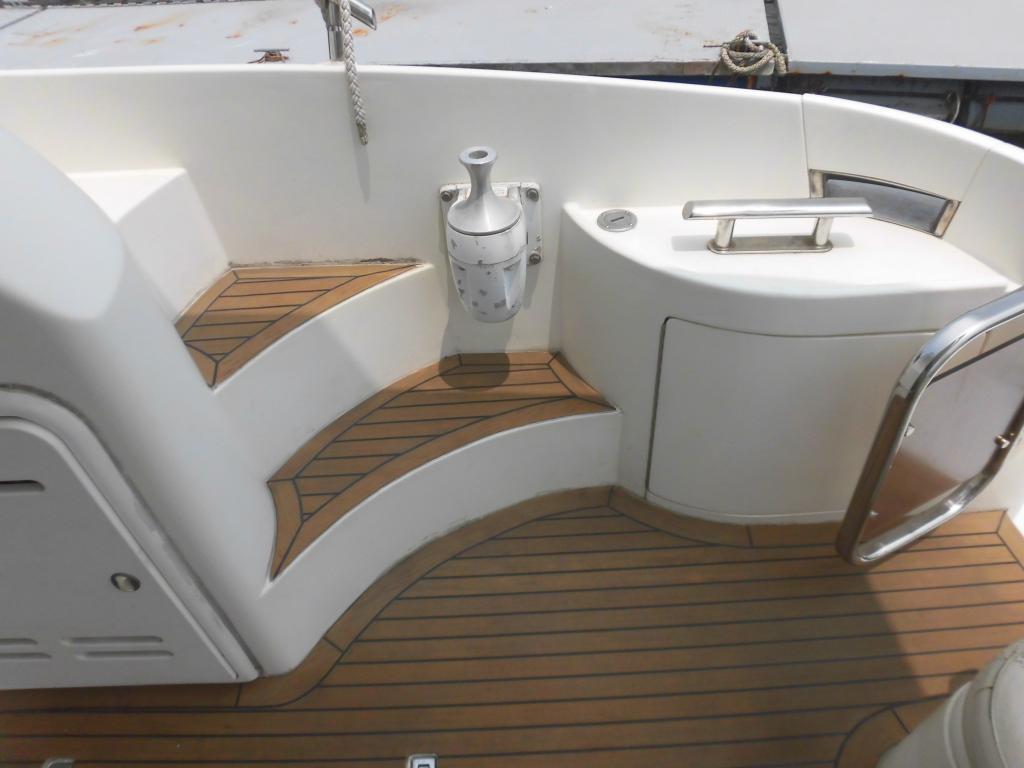 banner_087527-azimut-yachts-42