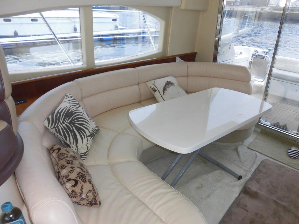banner_087527-azimut-yachts-42
