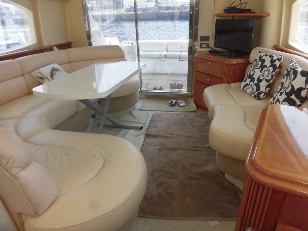banner_087527-azimut-yachts-42