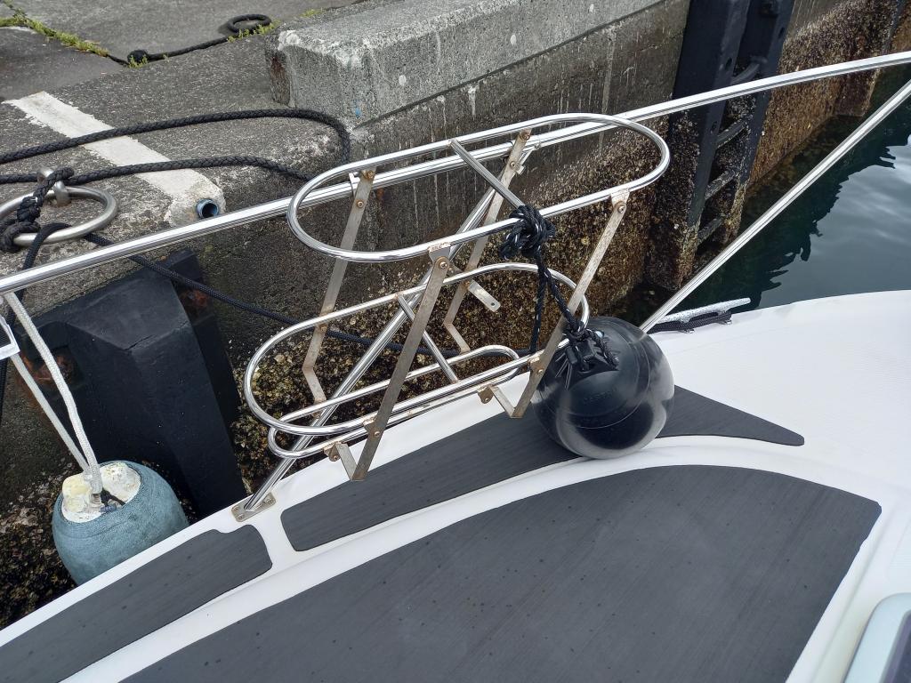 banner_087648-bayliner-2858-ciera