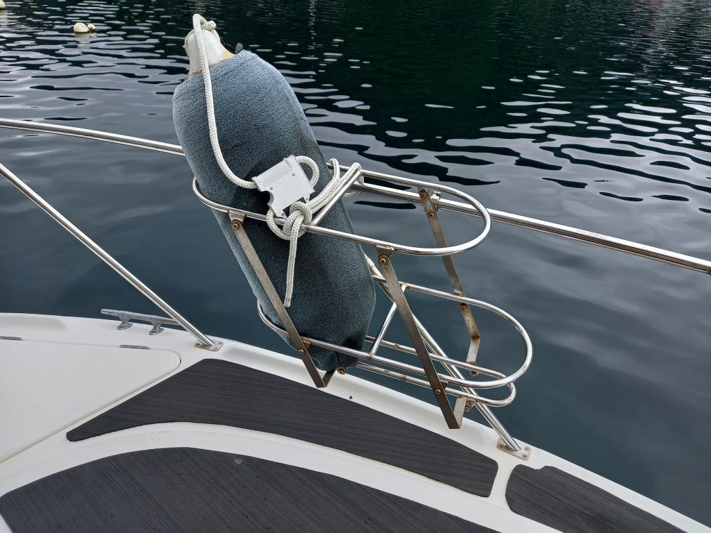 banner_087648-bayliner-2858-ciera