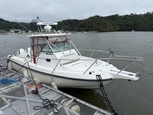 medium_087997-boston-whaler-280-outrage