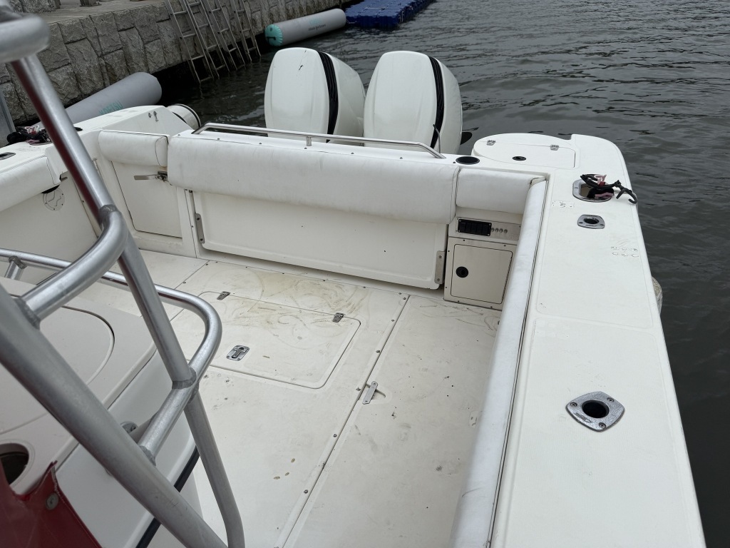 banner_087997-boston-whaler-280-outrage