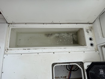 thumb_087997-boston-whaler-280-outrage