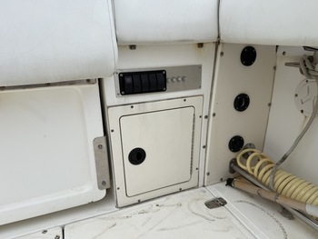 thumb_087997-boston-whaler-280-outrage