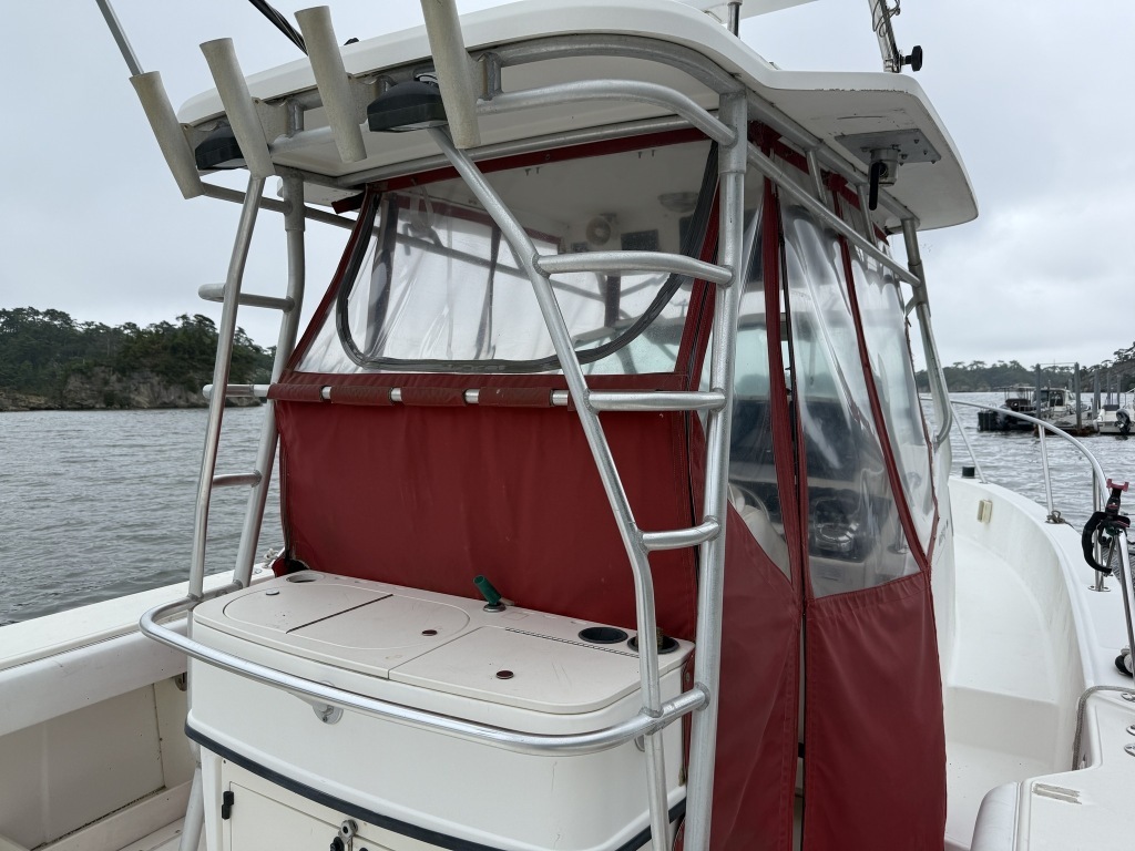 banner_087997-boston-whaler-280-outrage