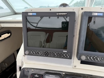 thumb_087997-boston-whaler-280-outrage