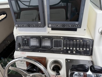thumb_087997-boston-whaler-280-outrage