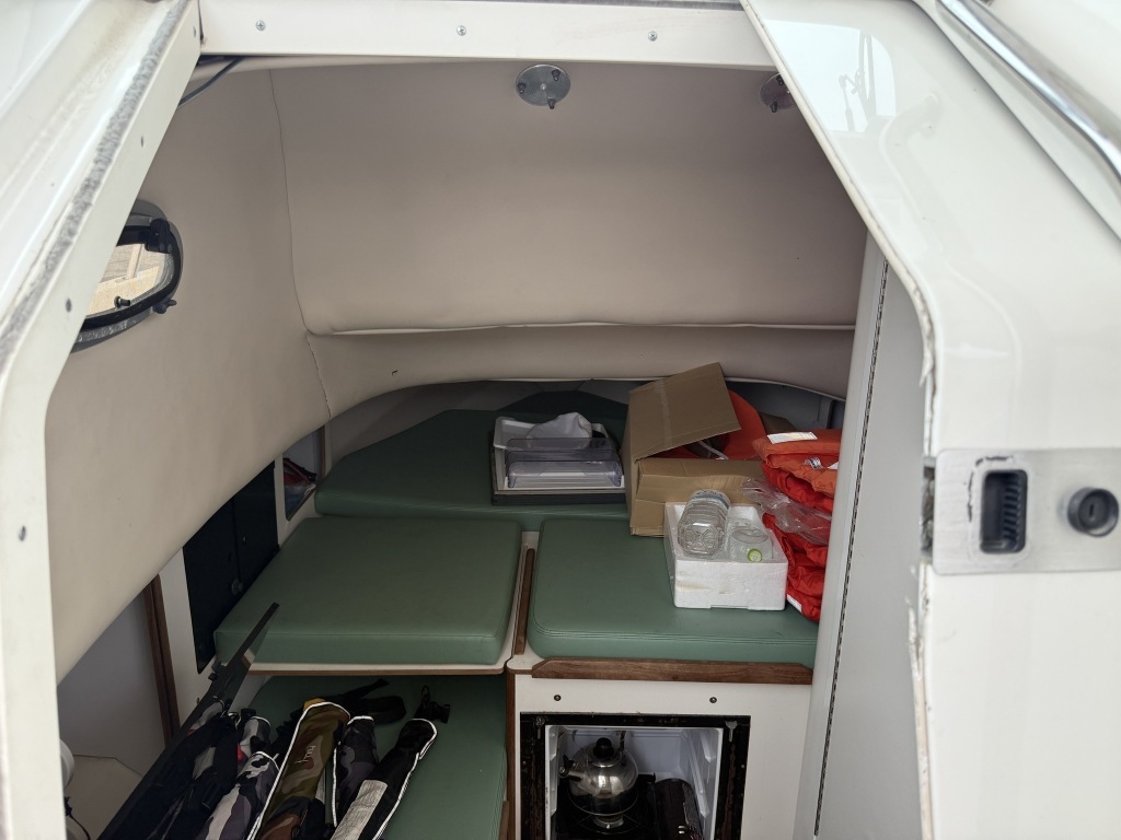 banner_087997-boston-whaler-280-outrage