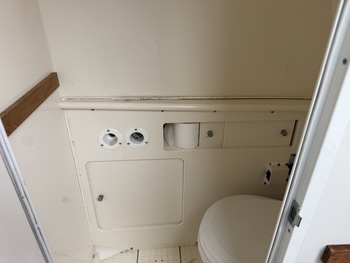 thumb_087997-boston-whaler-280-outrage