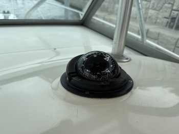 thumb_087997-boston-whaler-280-outrage