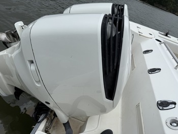 thumb_087997-boston-whaler-280-outrage