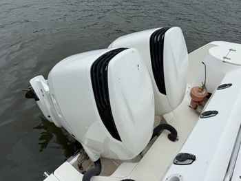 thumb_087997-boston-whaler-280-outrage