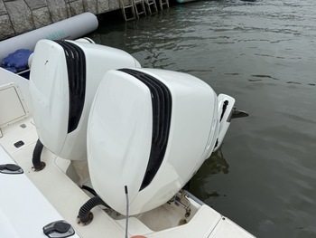 thumb_087997-boston-whaler-280-outrage