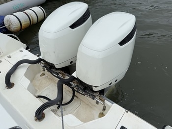 thumb_087997-boston-whaler-280-outrage
