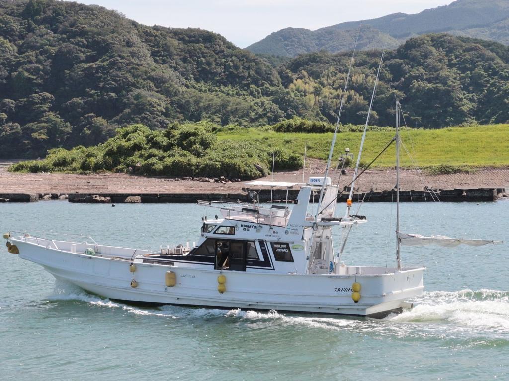 banner_088359-tsutsui-boats-tb45