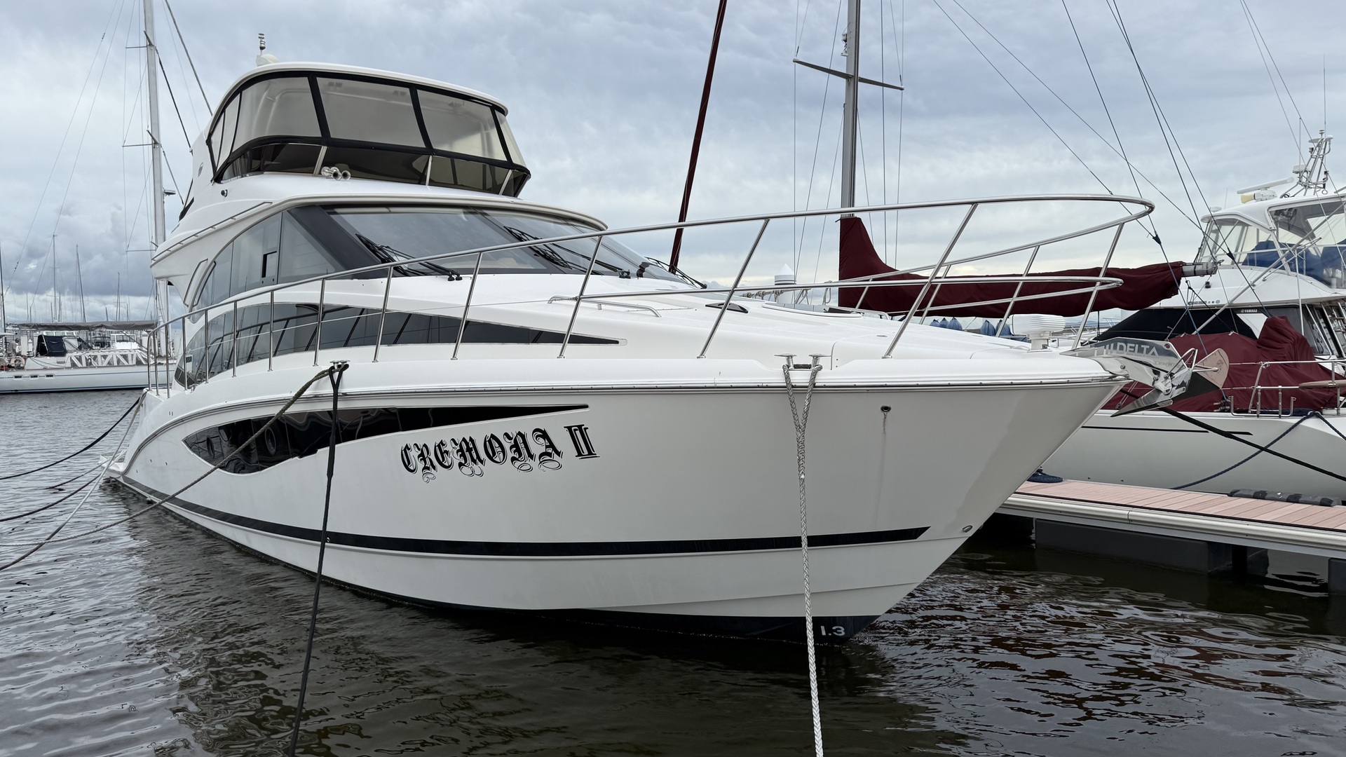 banner_088361-meridian-yachts-541-sedan