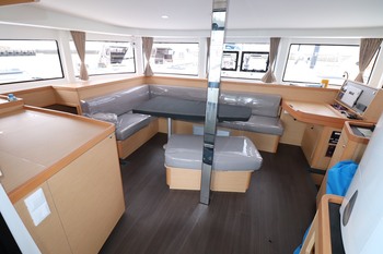 thumb_088428-lagoon-42-catamaran