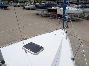 thumb_088508-beneteau-oceanis-320