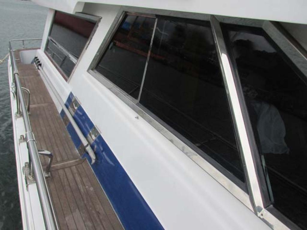 banner_088594-infini-55-sedan