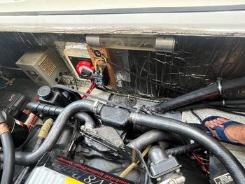 thumb_088611-bayliner-275