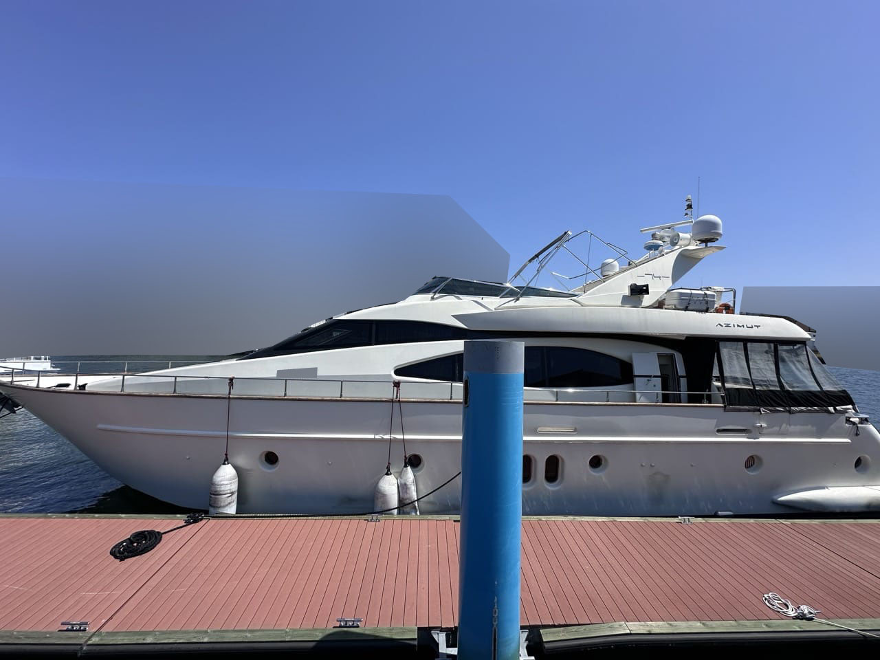 banner_088769-azimut-yachts-74