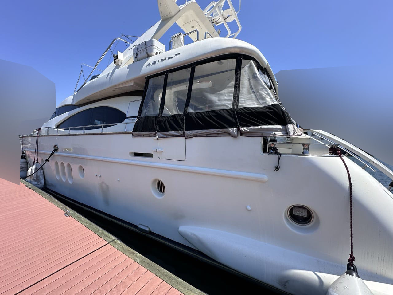 banner_088769-azimut-yachts-74