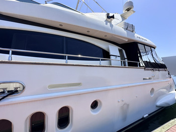 thumb_088769-azimut-yachts-74