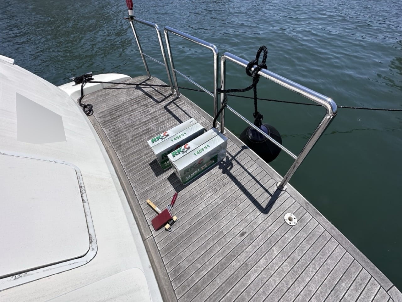 banner_088769-azimut-yachts-74