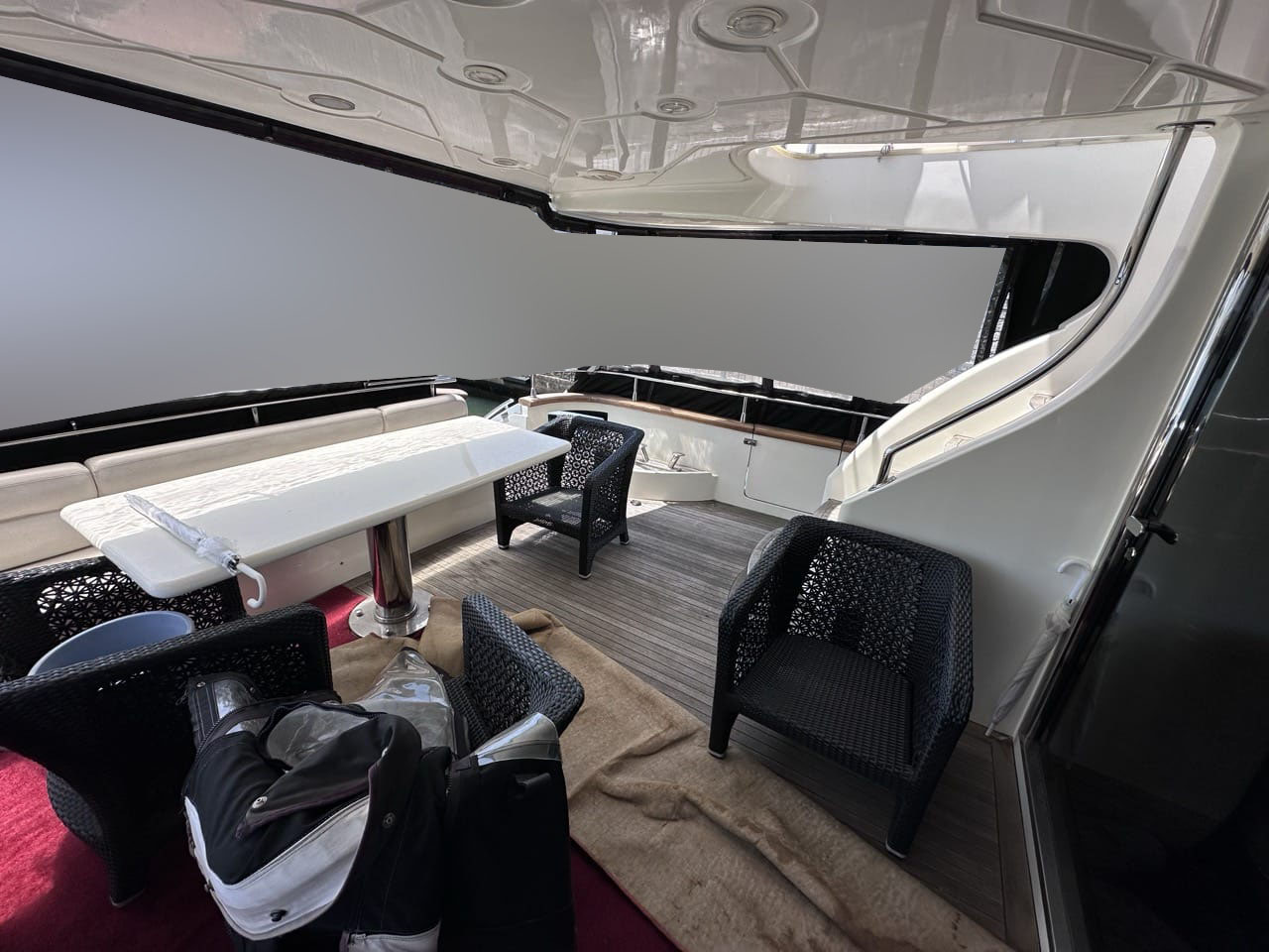 banner_088769-azimut-yachts-74