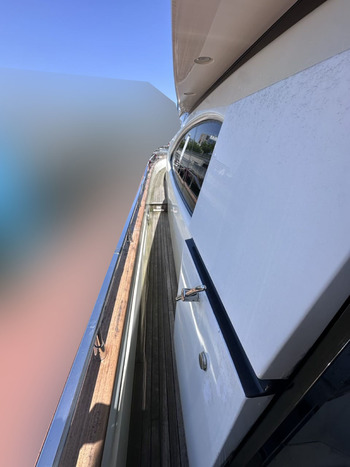 thumb_088769-azimut-yachts-74