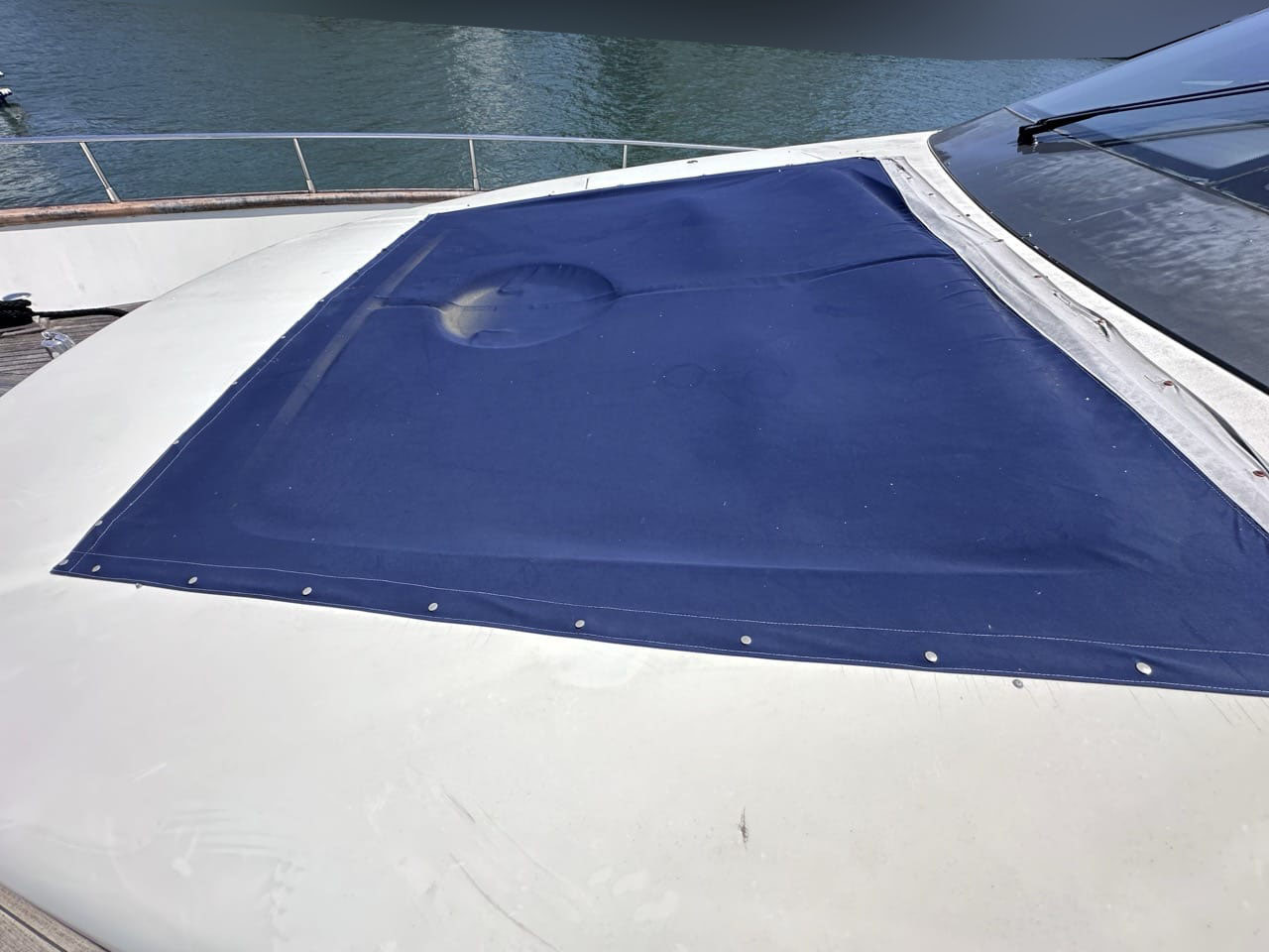 banner_088769-azimut-yachts-74