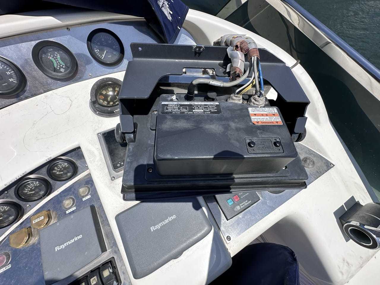 banner_088769-azimut-yachts-74