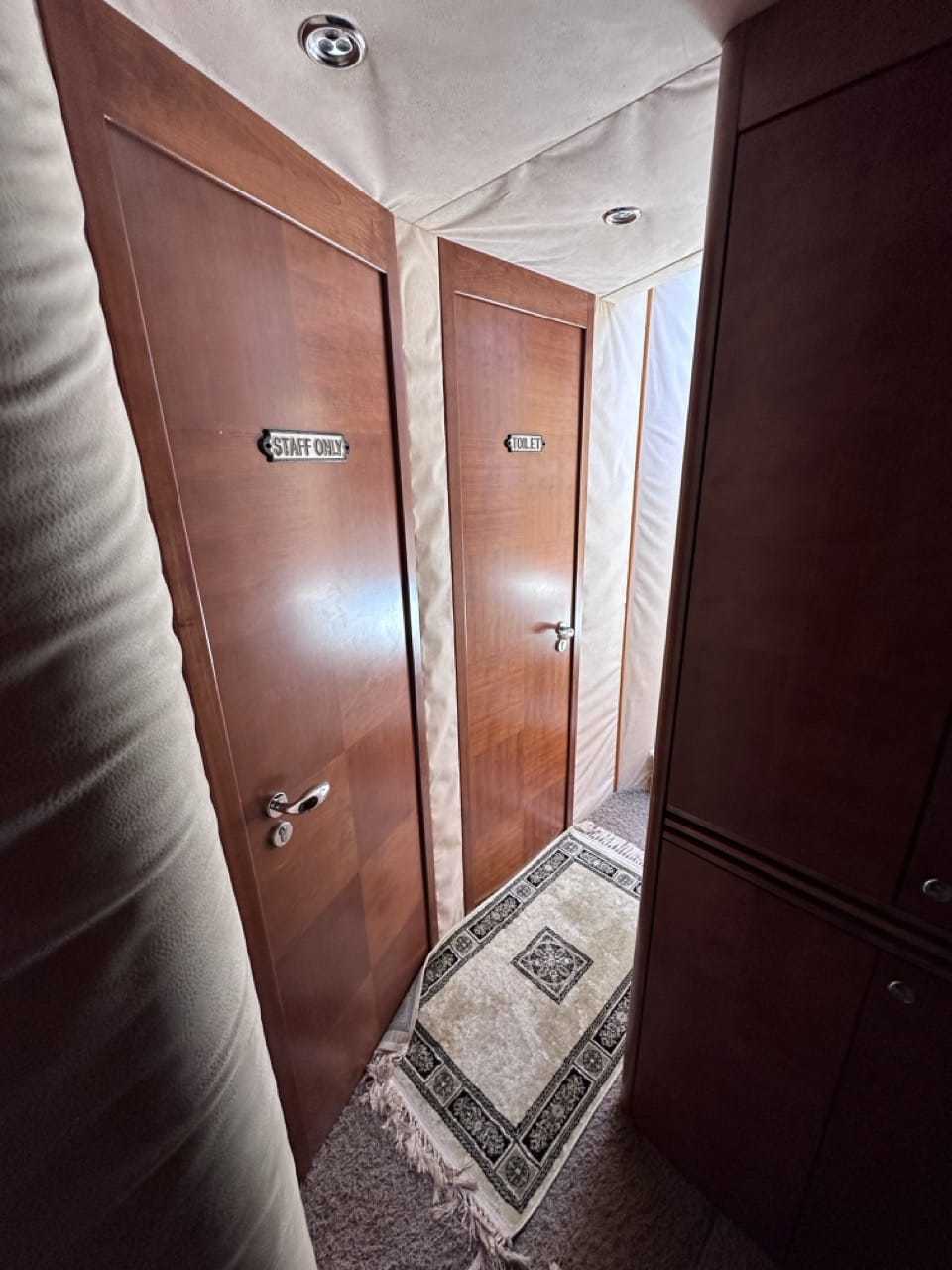 banner_088769-azimut-yachts-74