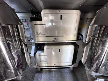 thumb_088769-azimut-yachts-74