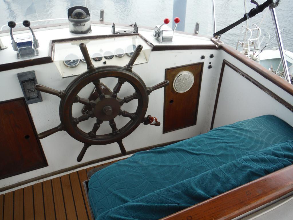 banner_088966-grand-banks-36-classic