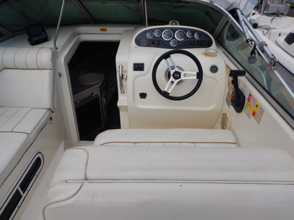 banner_089101-sea-ray-240-sundancer
