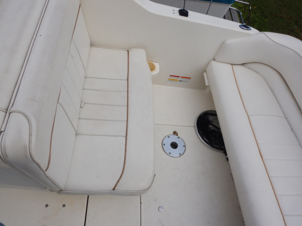 banner_089101-sea-ray-240-sundancer