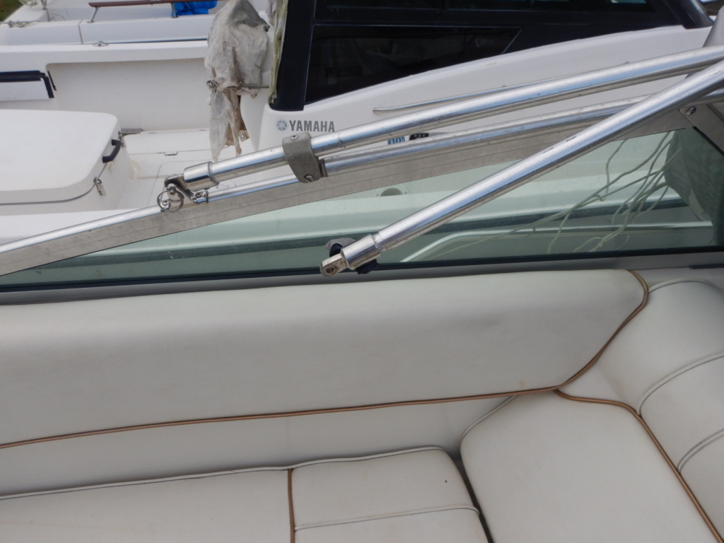 banner_089101-sea-ray-240-sundancer