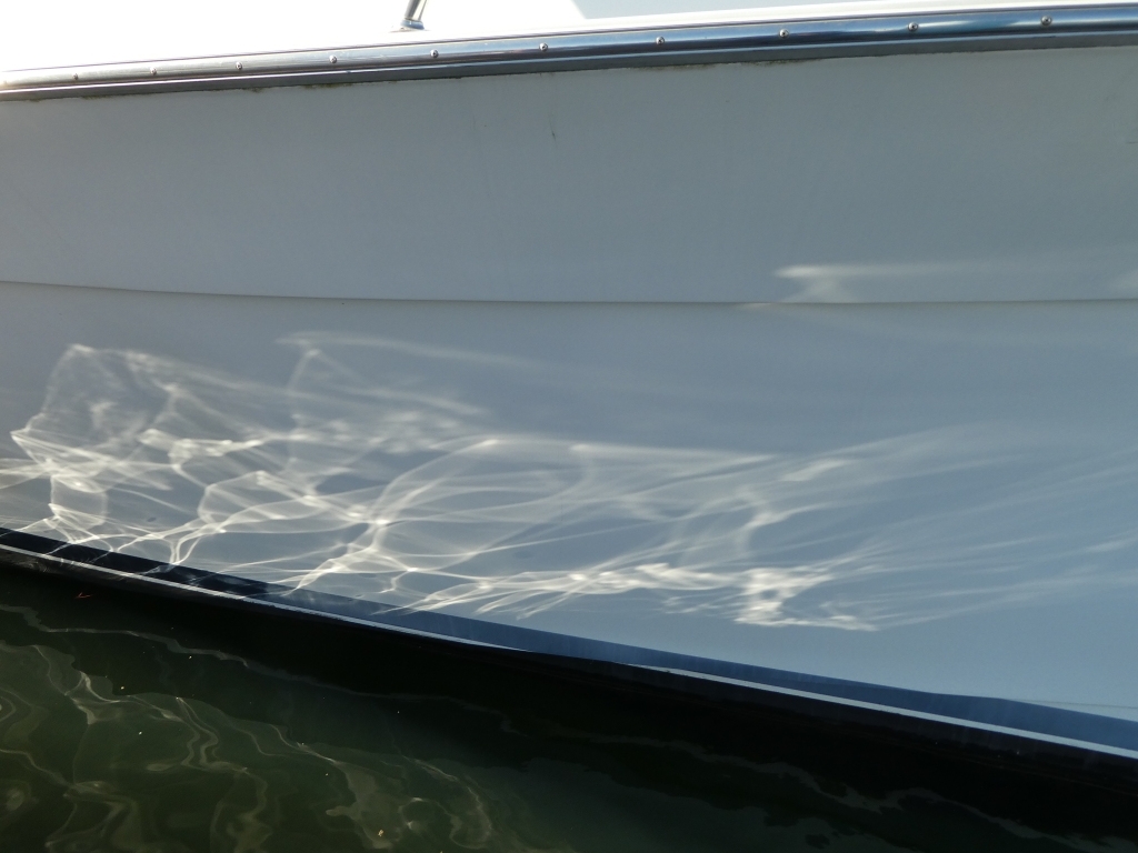 banner_089235-tollycraft-48-cockpit-motor-yacht